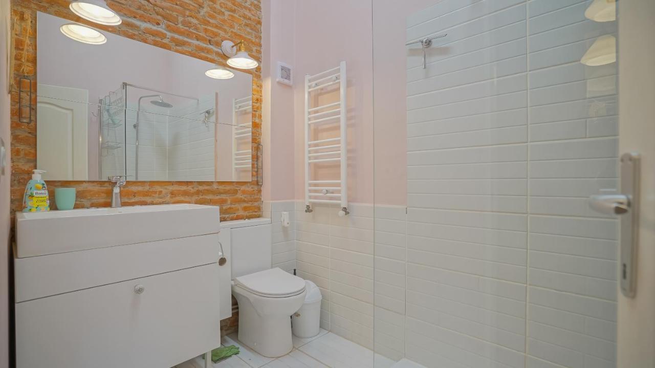 Coroni Republic Apart Apartment Brasov Ngoại thất bức ảnh