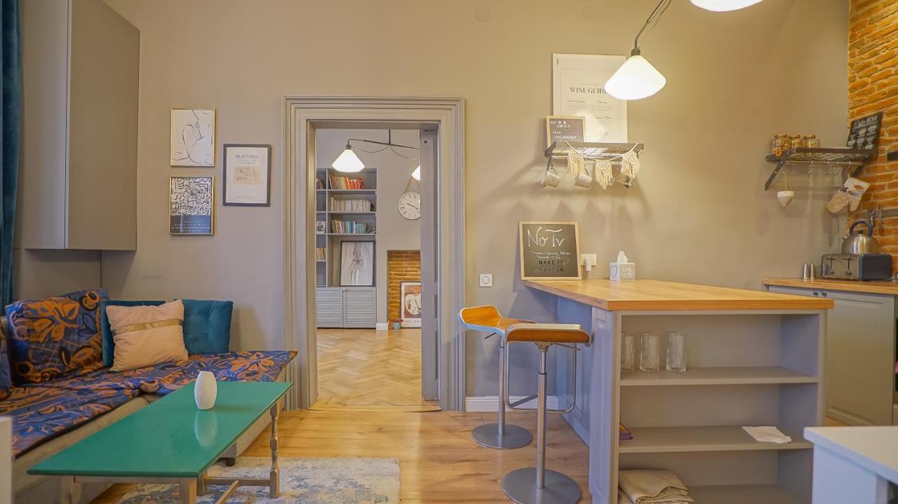Coroni Republic Apart Apartment Brasov Ngoại thất bức ảnh